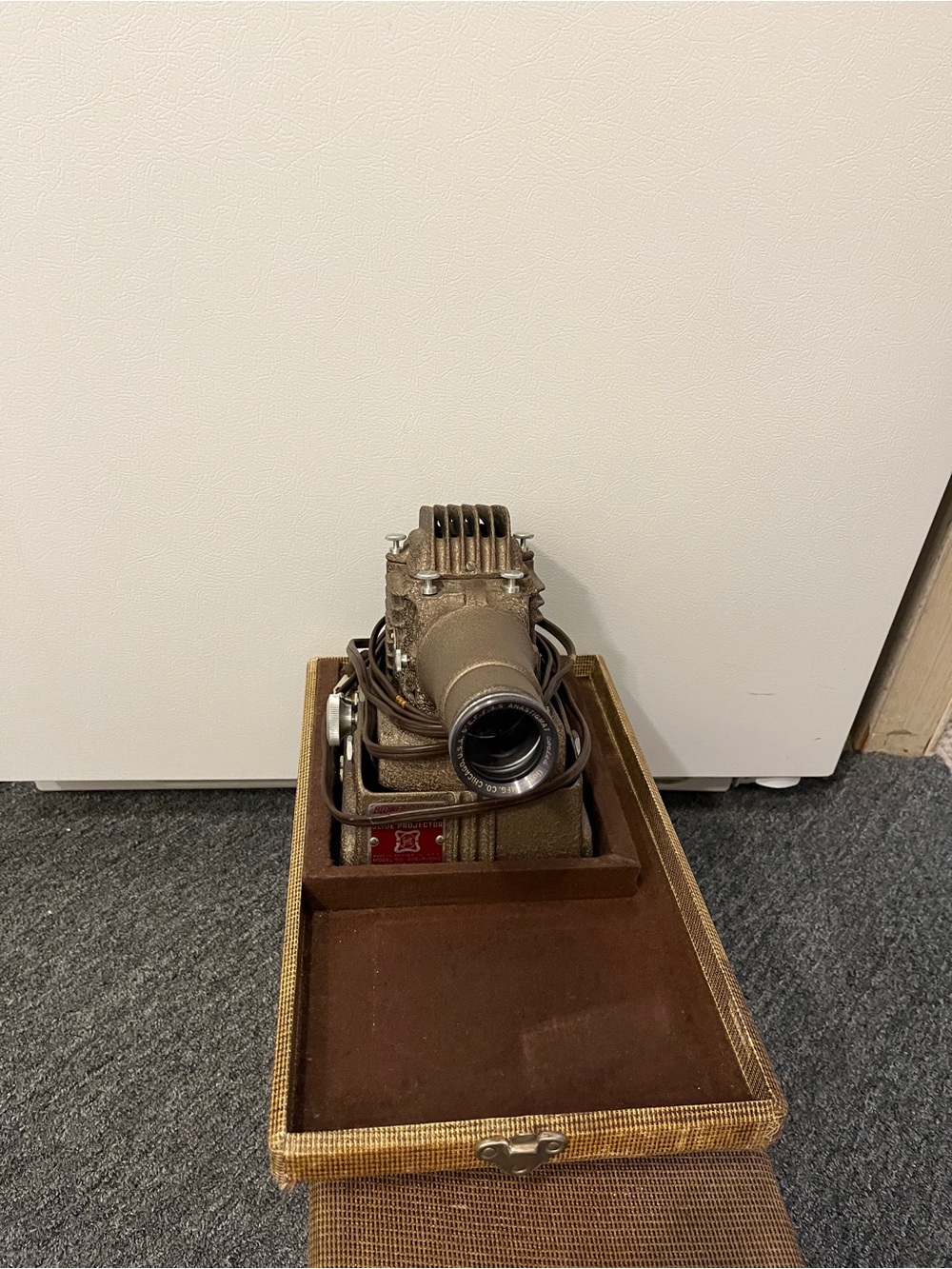Vintage Slide Projector in Brown